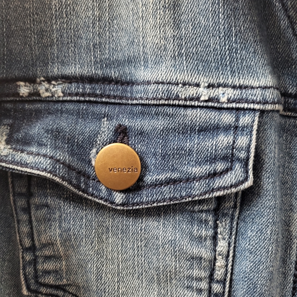 Jean Jacket - Picture 2 of 3